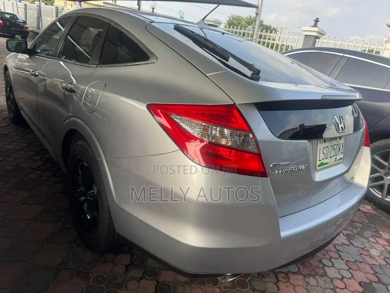 Honda Accord Crosstour EX-L AWD 2011 Silver