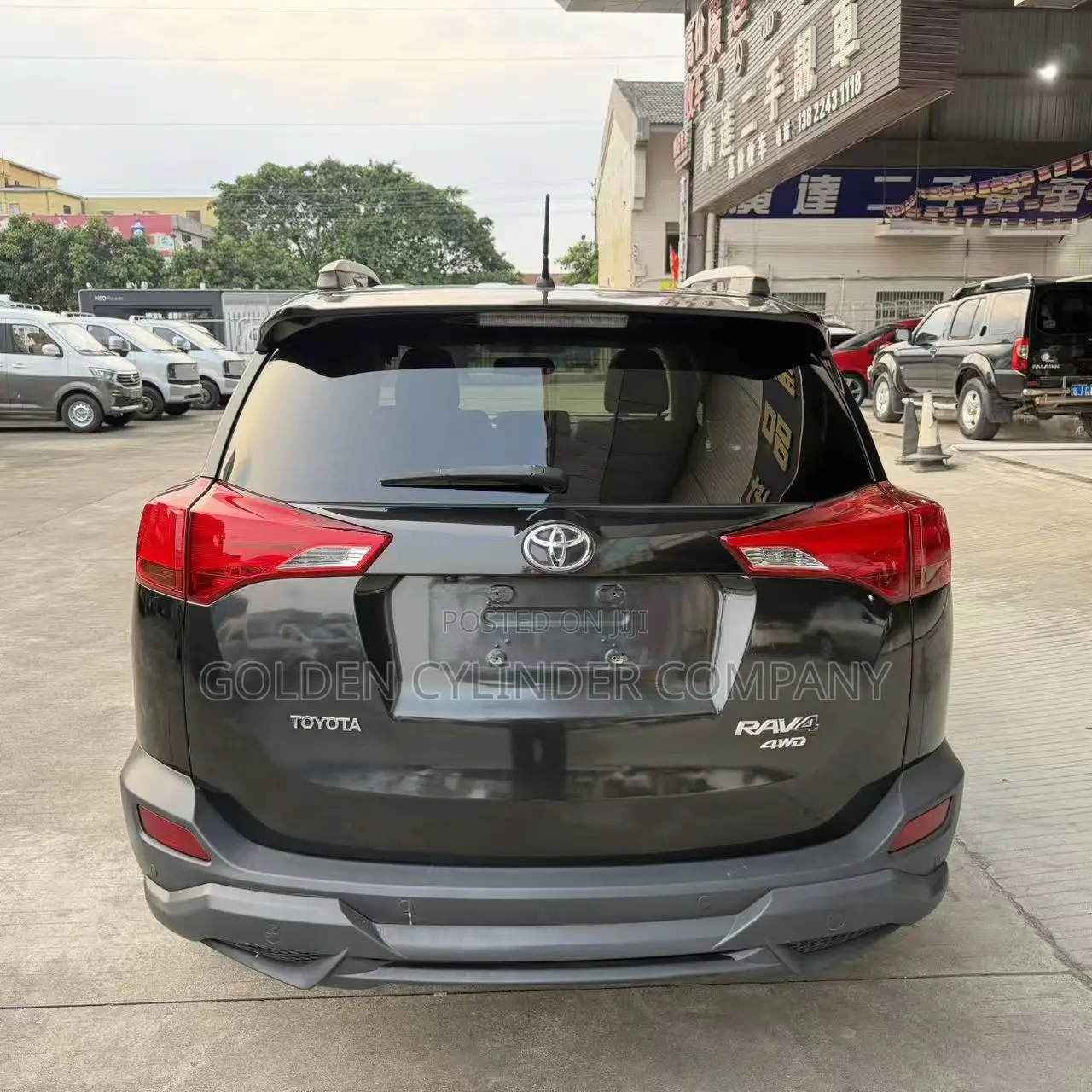 Toyota RAV4 XLE 4dr SUV AWD (2.5L 4cyl 6A) 2014 Black