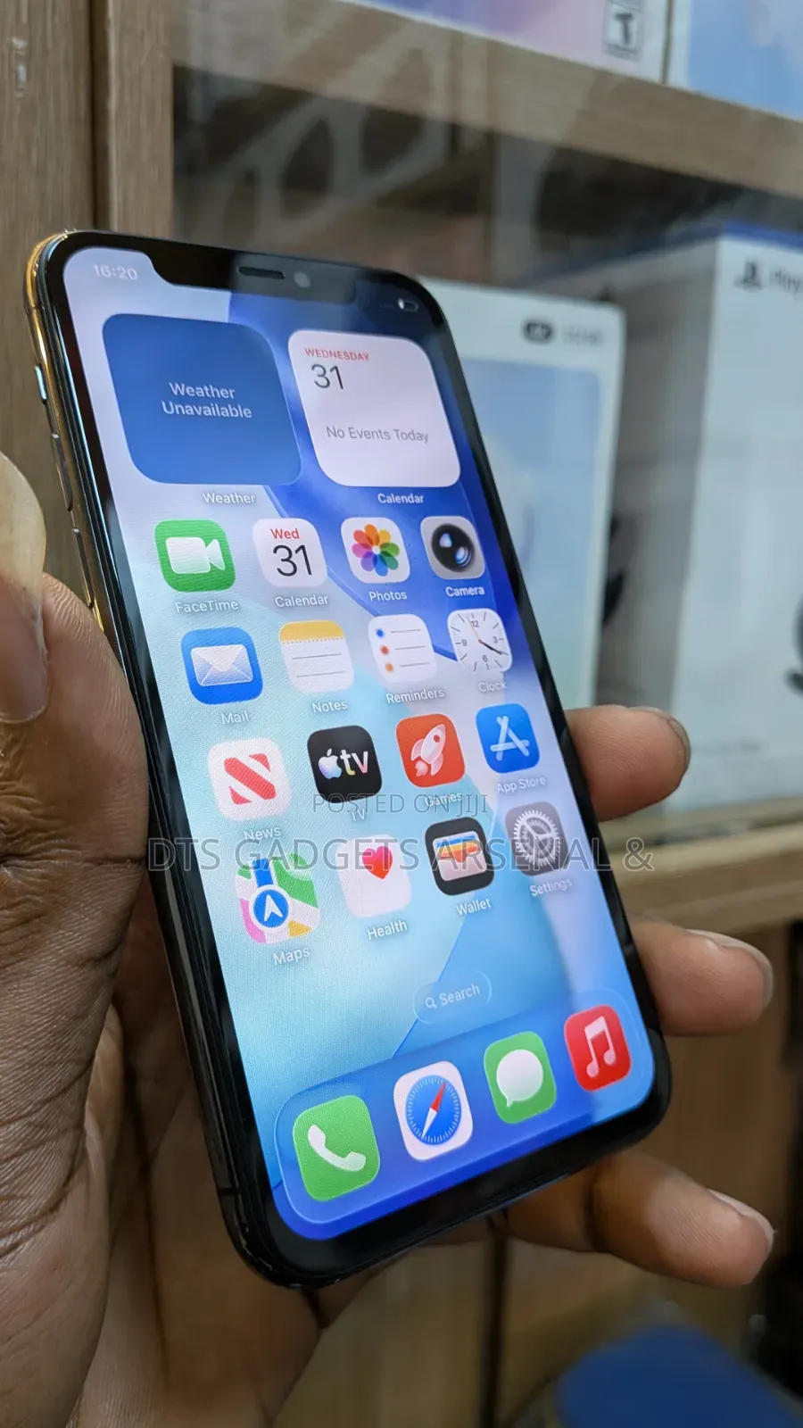 Apple iPhone 11 Pro 64 GB Gray
