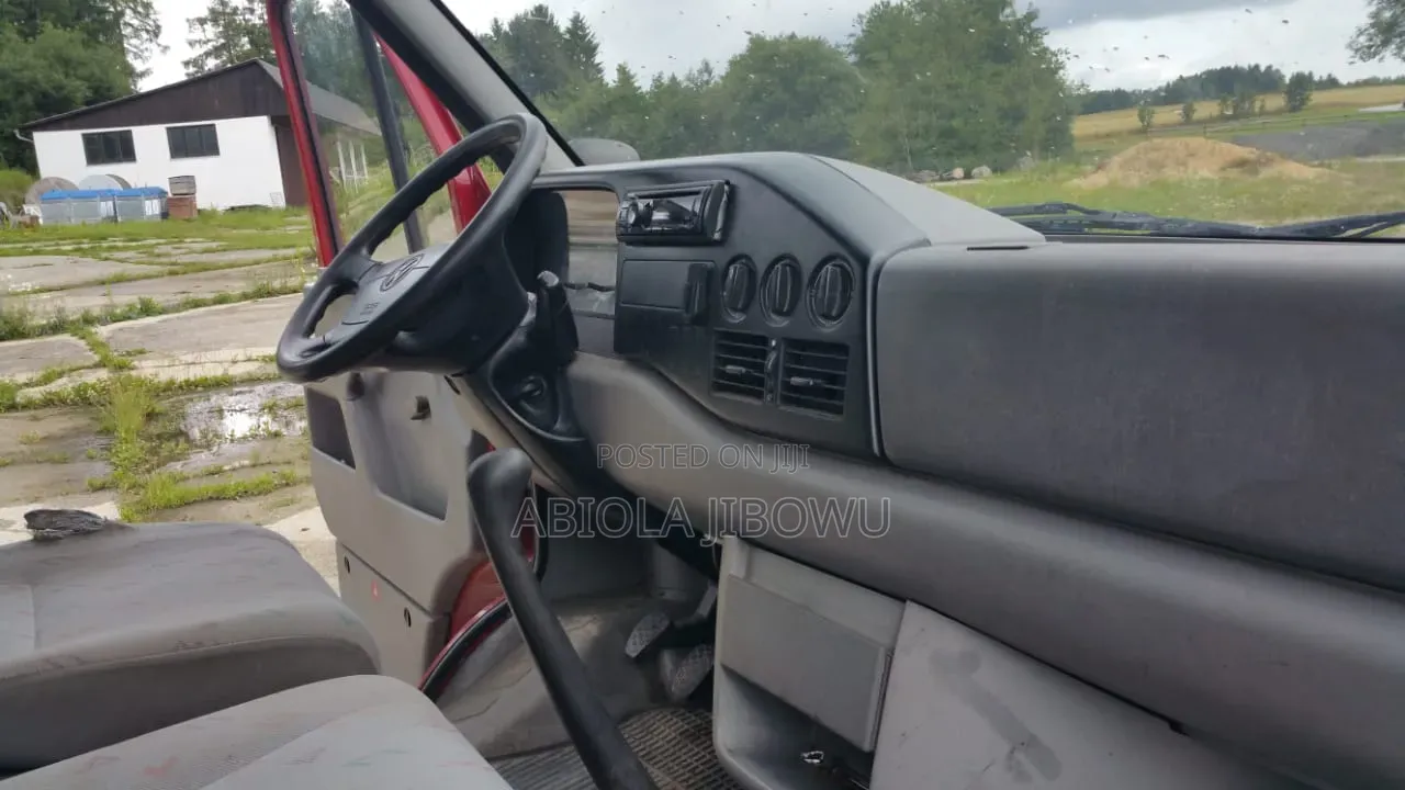 Volkswagen LT 2005 Red