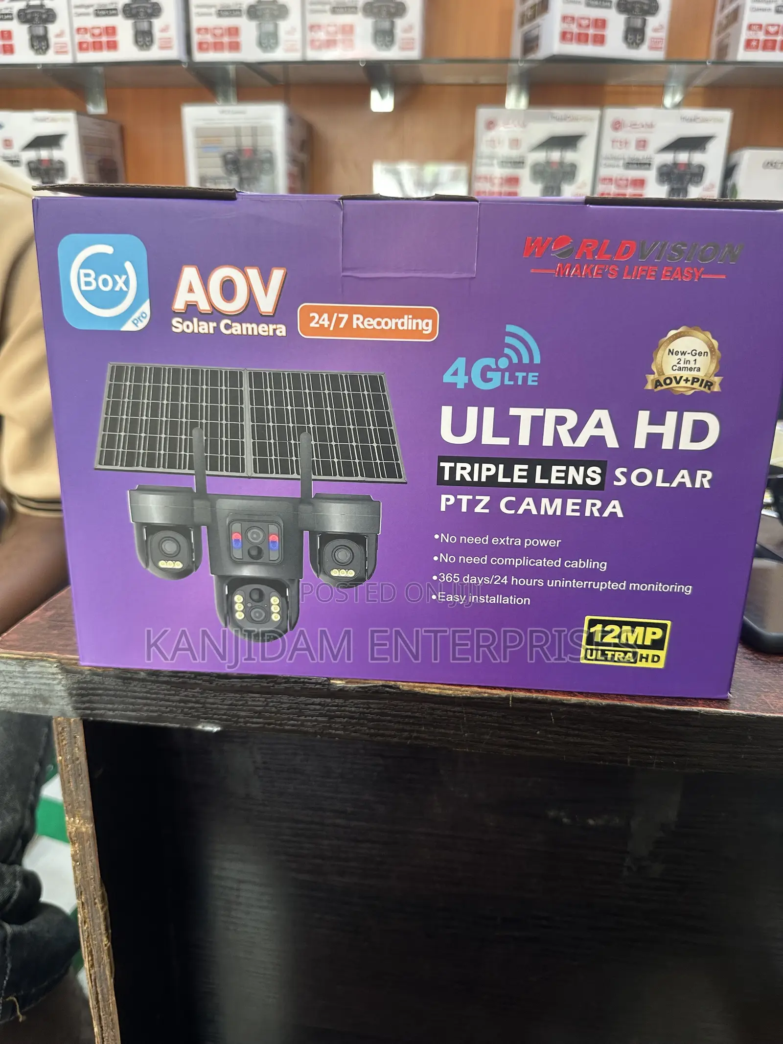 Ubox Triple Lens Solar Camera