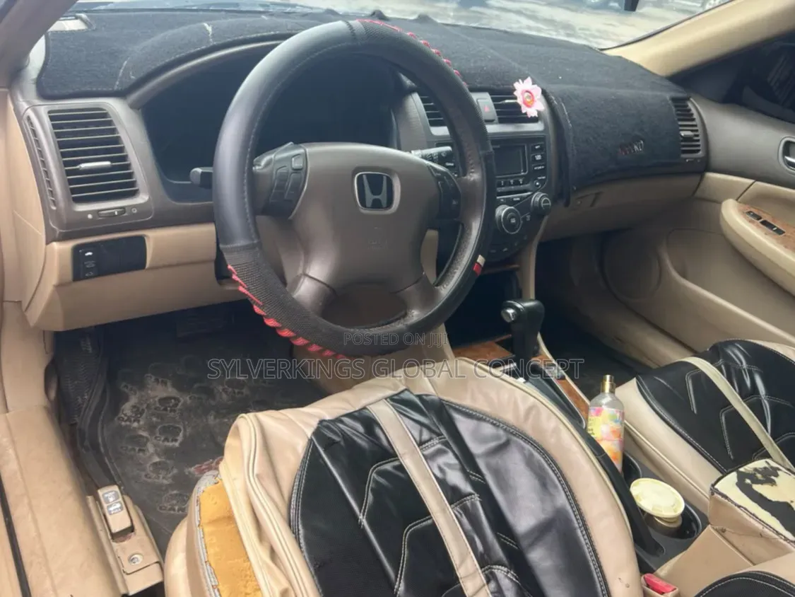 Honda Accord 2005 Brown