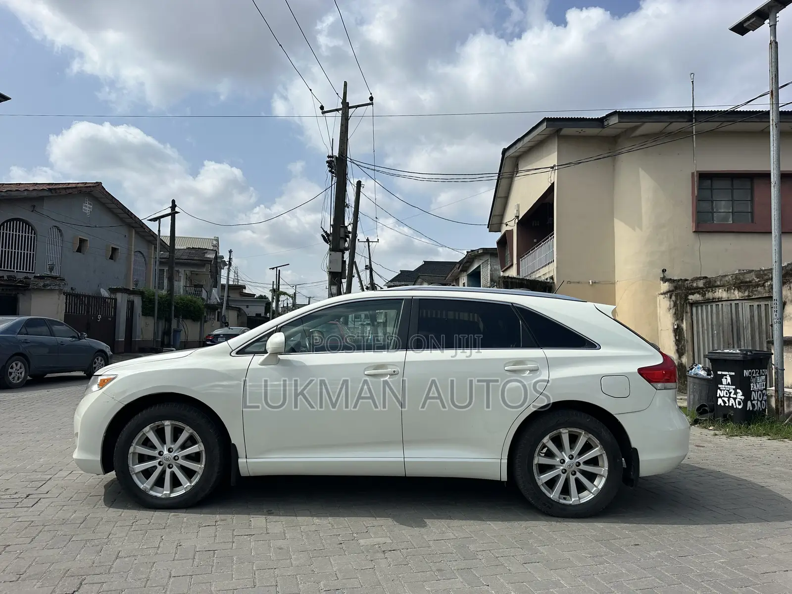 Toyota Venza AWD 2010 White