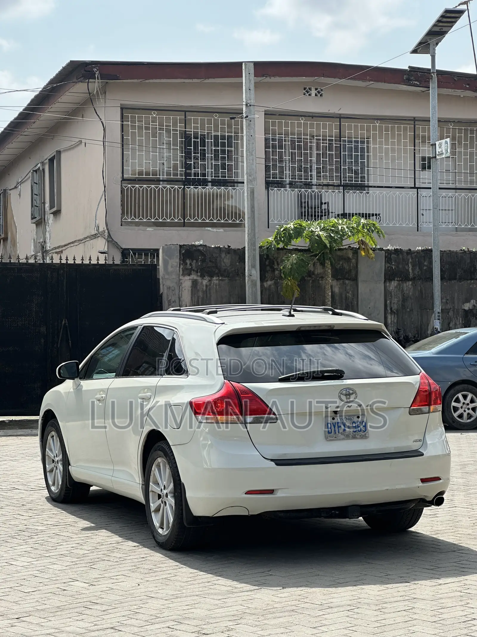 Toyota Venza AWD 2010 White