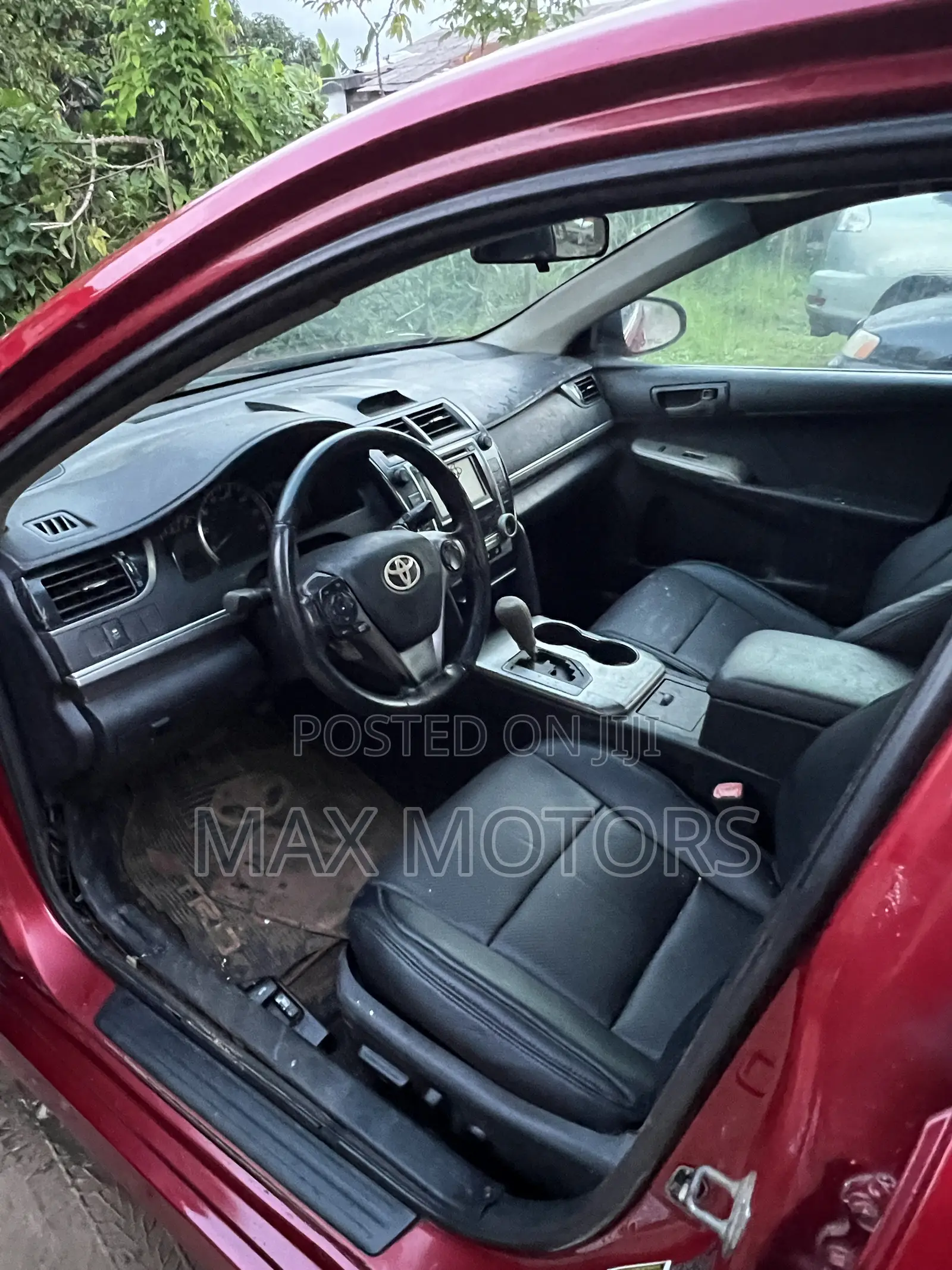 Toyota Camry SE 4dr Sedan (2.5L 4cyl 6A) 2013 Red