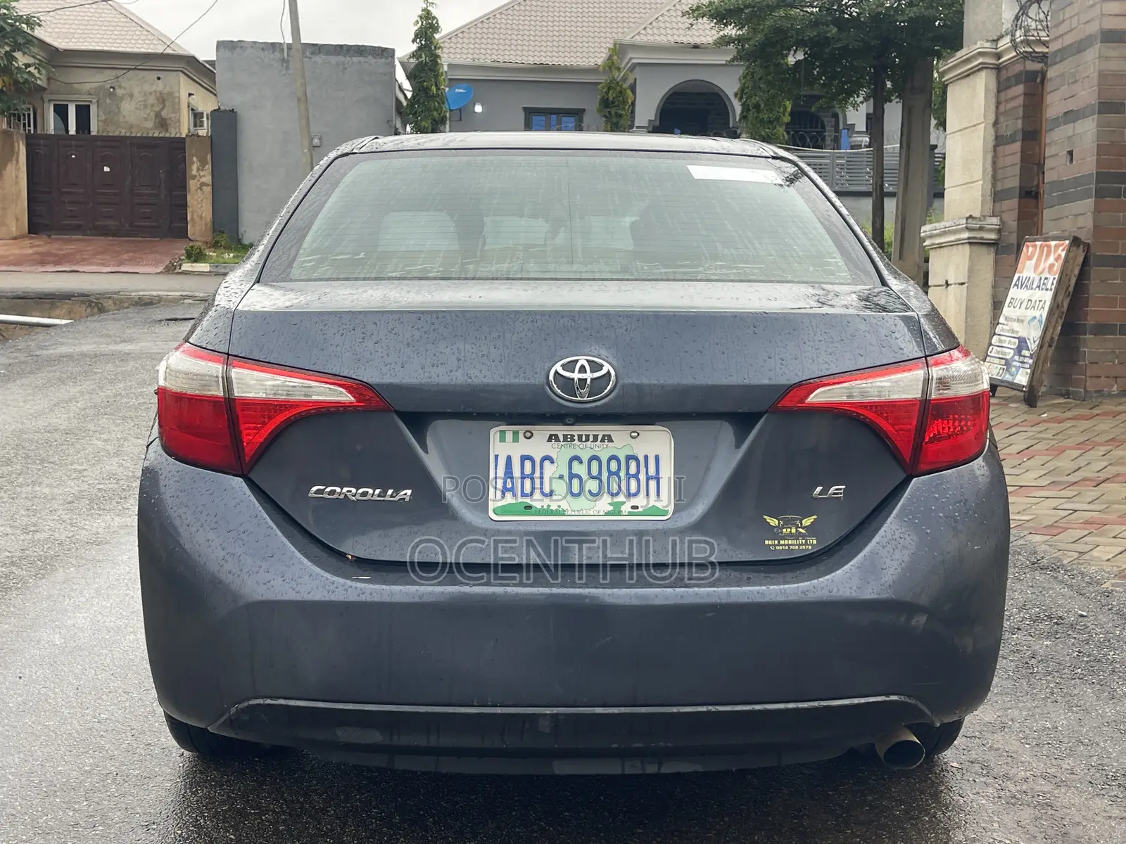 Toyota Corolla LE 4dr Sedan (1.8L 4cyl CVT) 2014 Blue