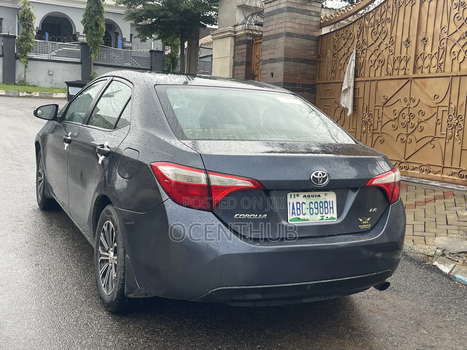 Toyota Corolla LE 4dr Sedan (1.8L 4cyl CVT) 2014 Blue