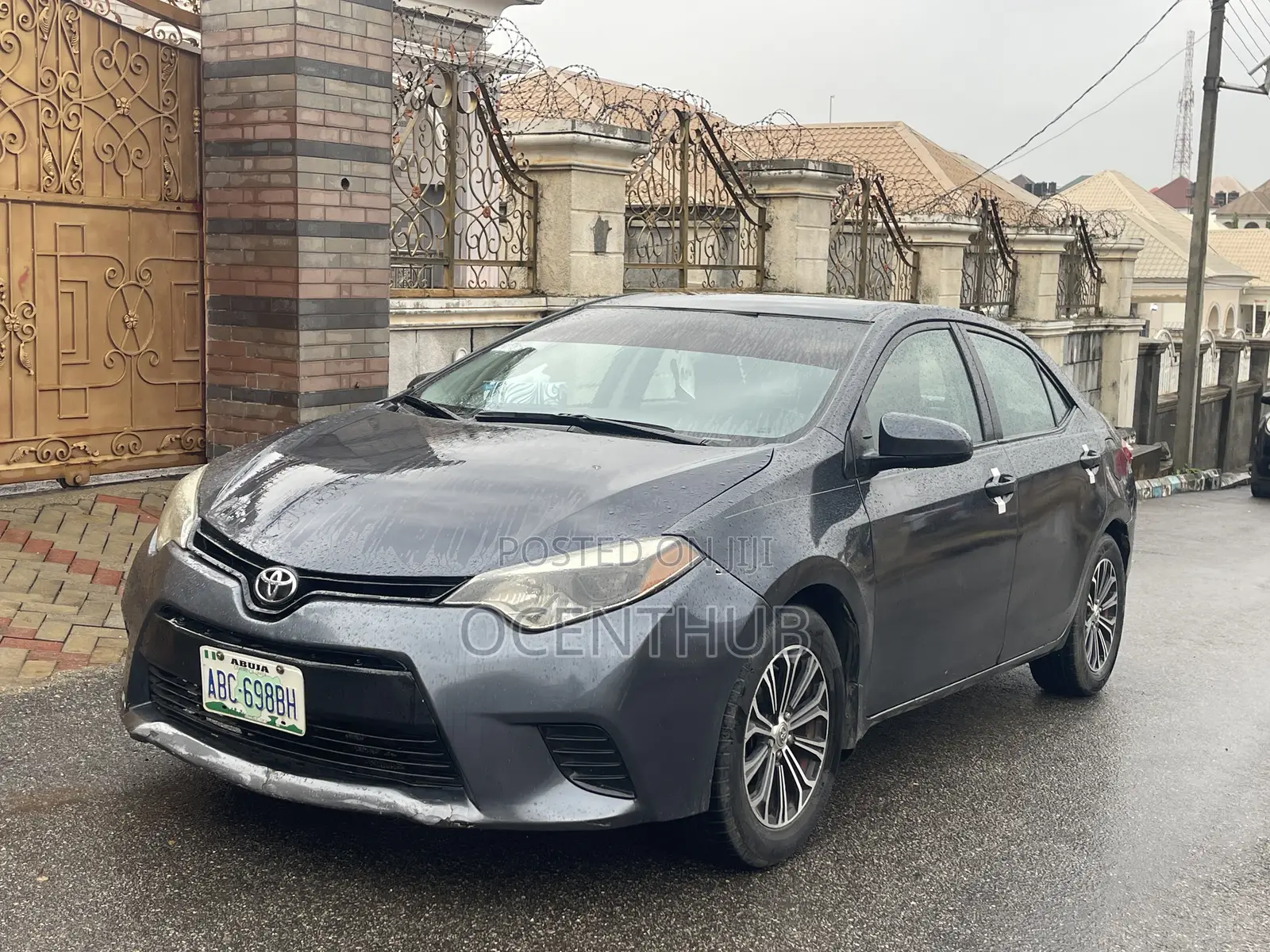 Toyota Corolla LE 4dr Sedan (1.8L 4cyl CVT) 2014 Blue