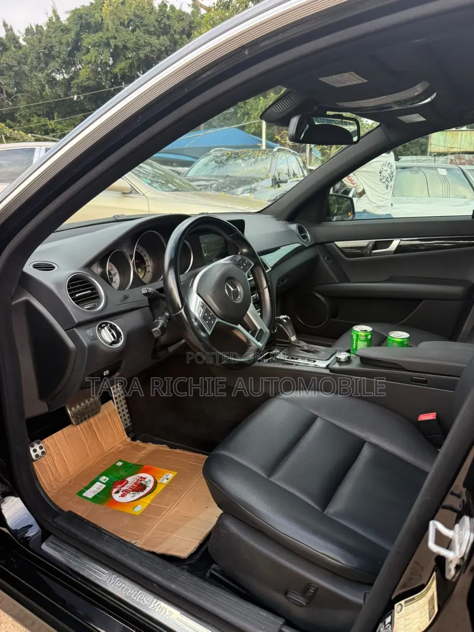 Mercedes-Benz C300 2013 Black