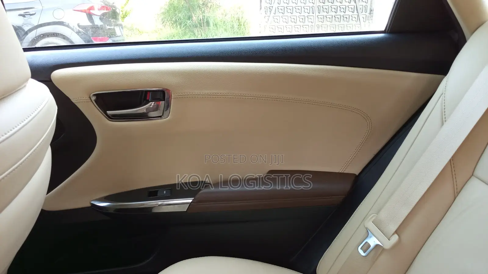 Toyota Avalon XLE (3.5L 6cyl 6A) 2018 White