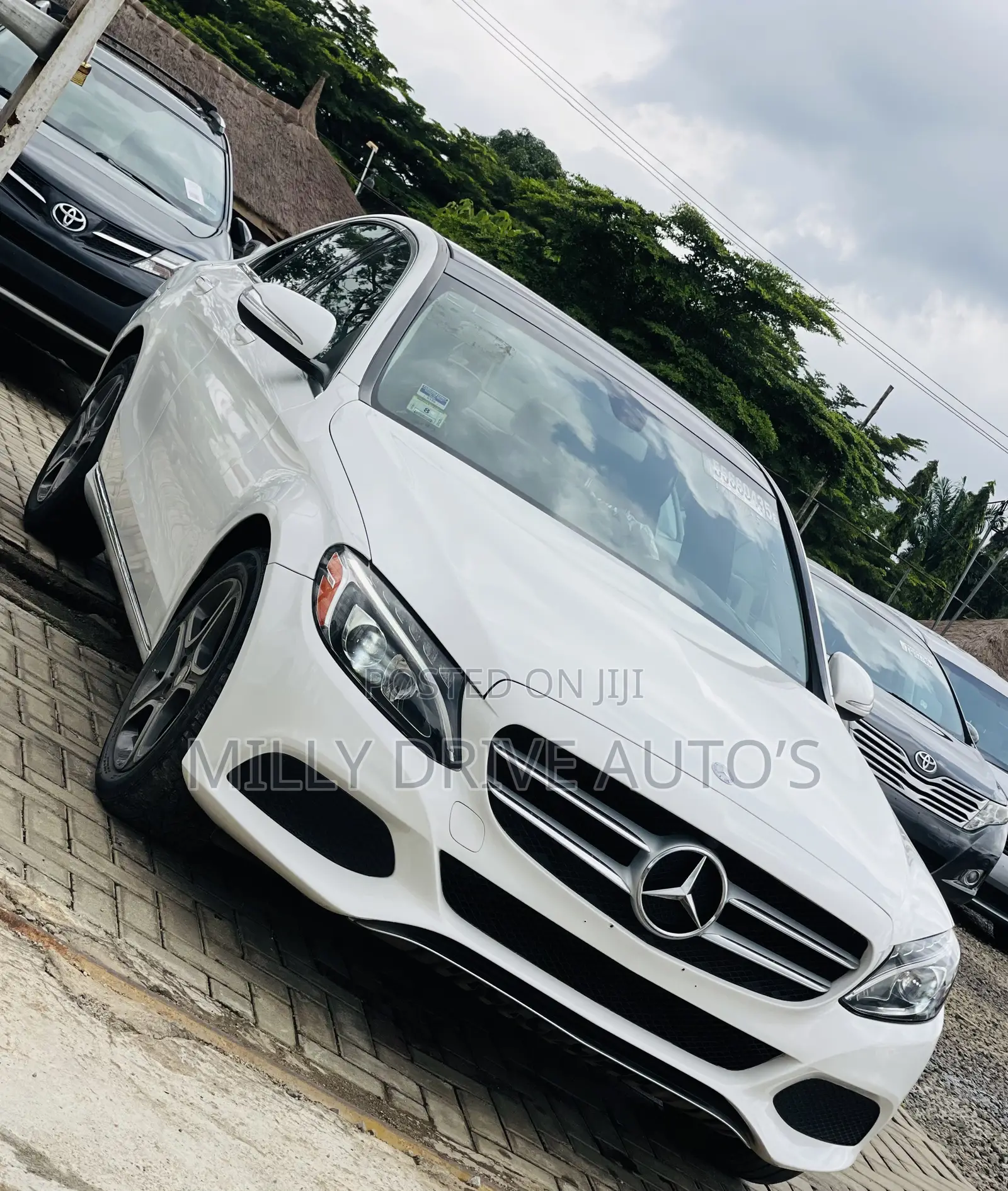 Mercedes-Benz C300 2016 White
