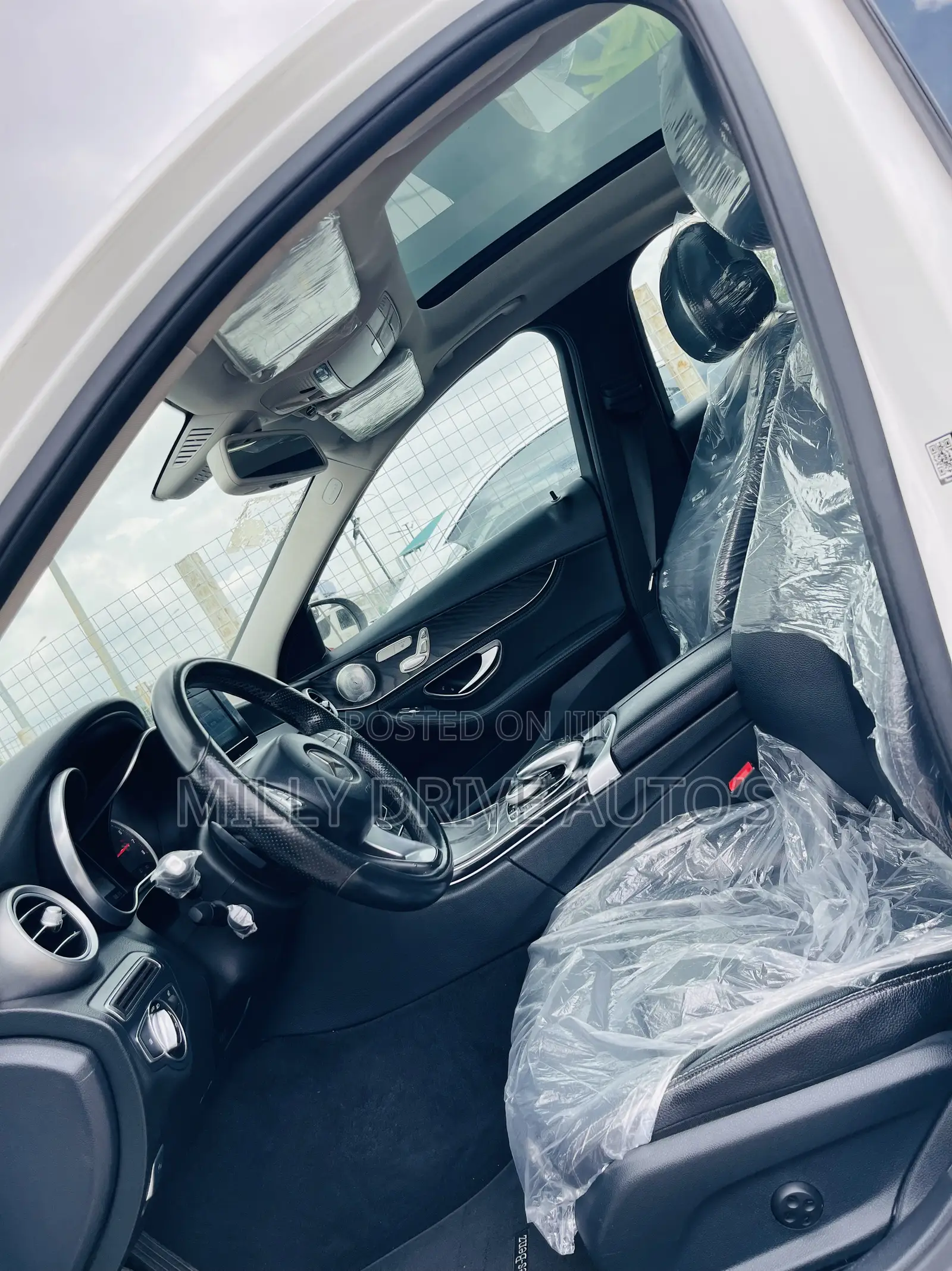 Mercedes-Benz C300 2016 White