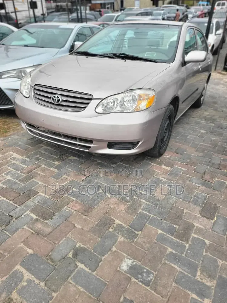 Toyota Corolla 2003 Gold