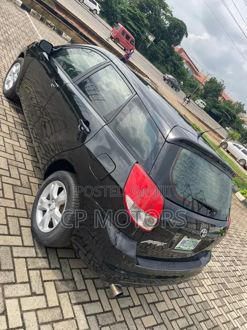 Toyota Matrix XR Hatchback AWD (1.8L 4cyl 4A) 2004 Black