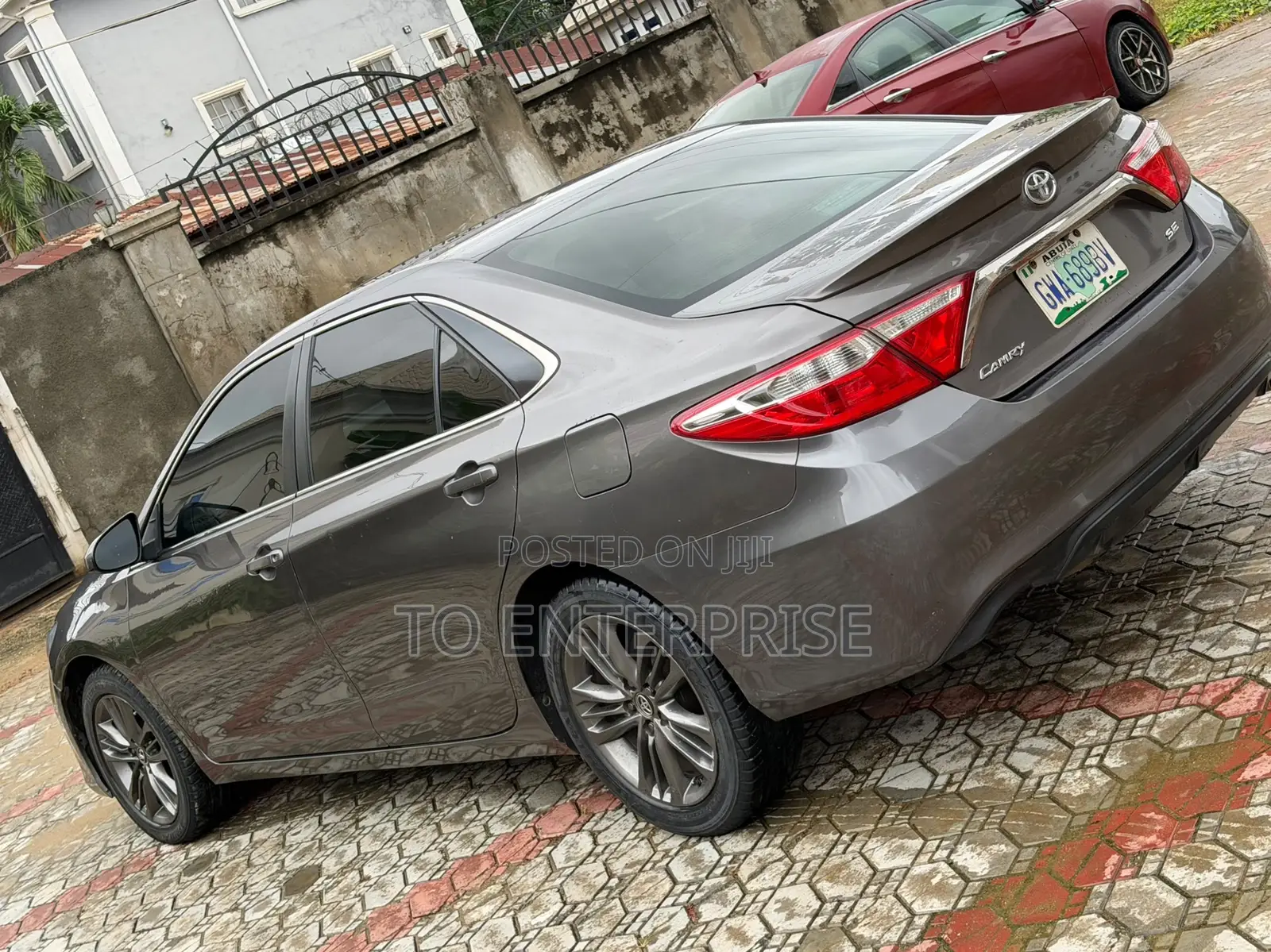 Toyota Camry 2016 Gray