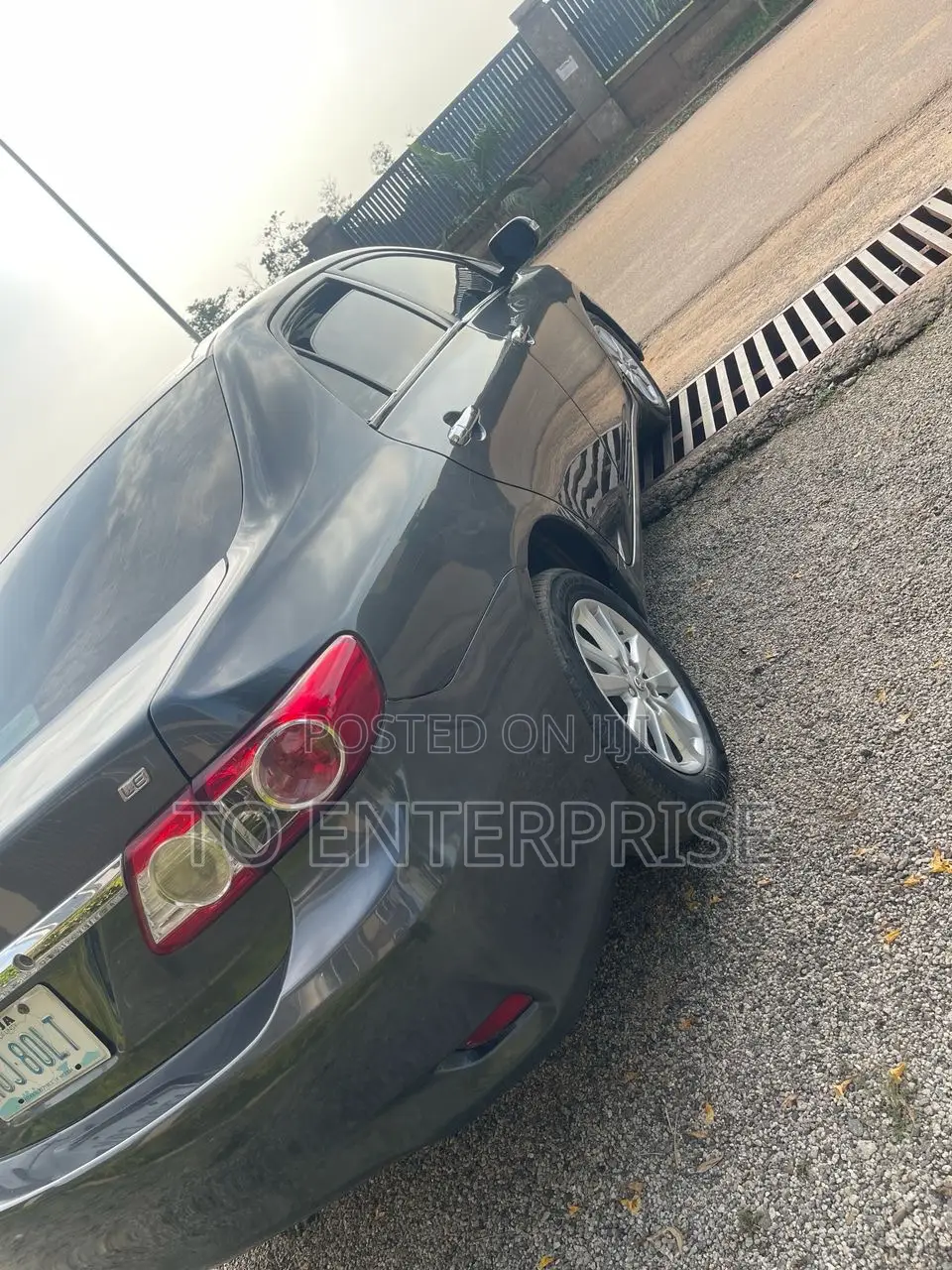 Toyota Corolla 2013 Gray