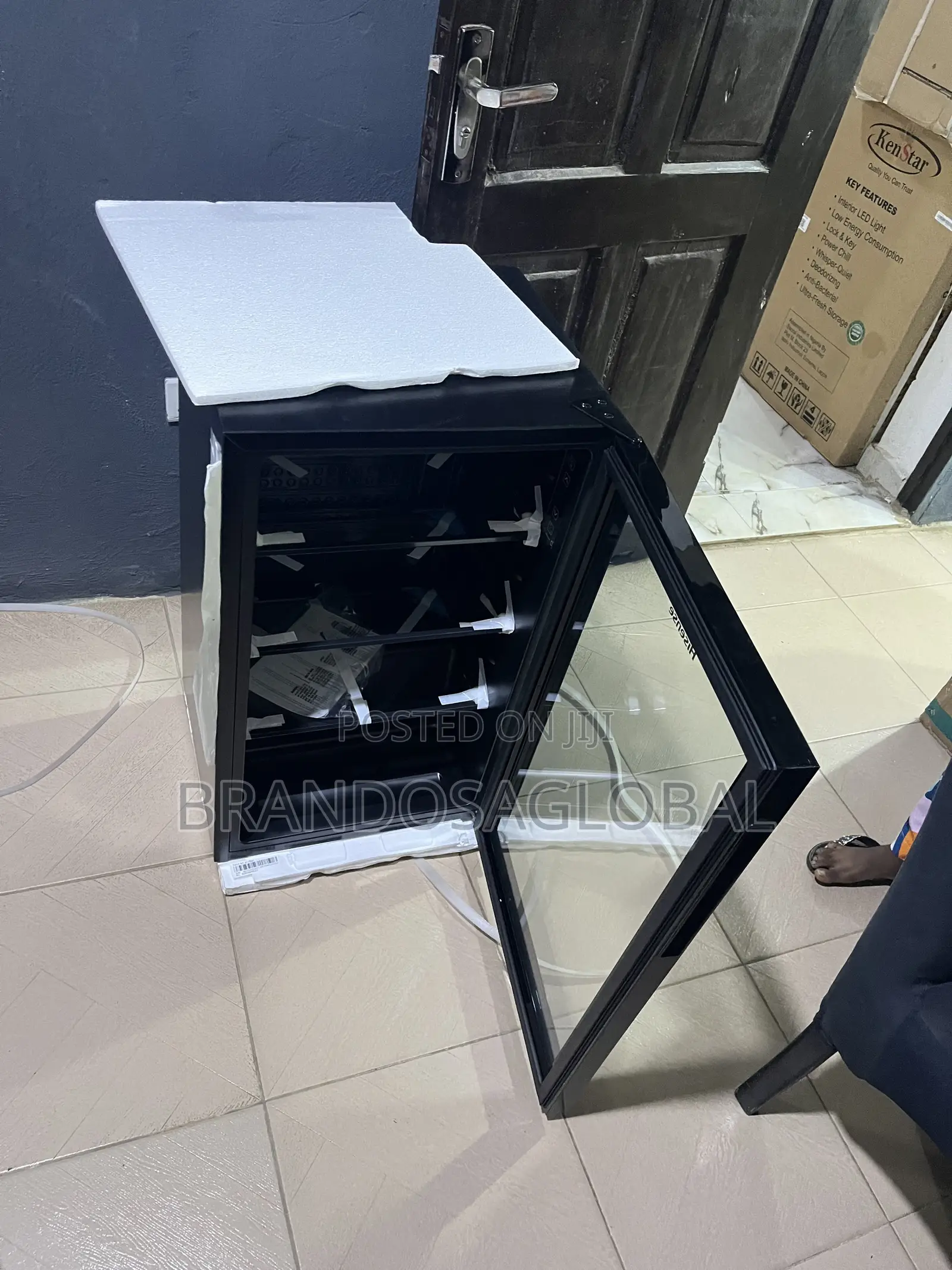 Hisense JC-94 Stylish 91L Chiller