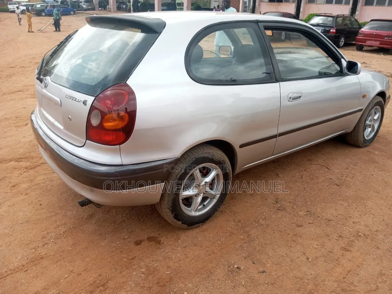 Toyota Corolla 2000 Silver