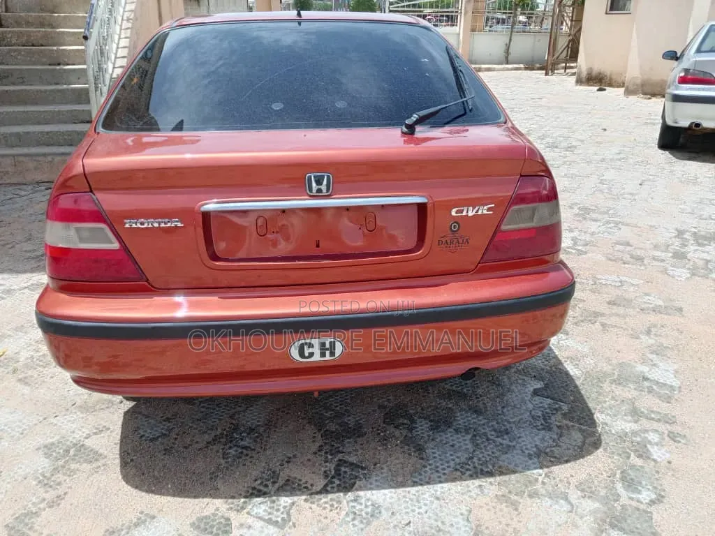 Honda Civic 1997 Orange
