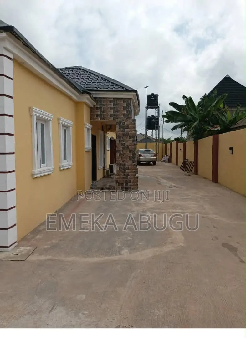 3bdrm Block of Flats in Ido for sale