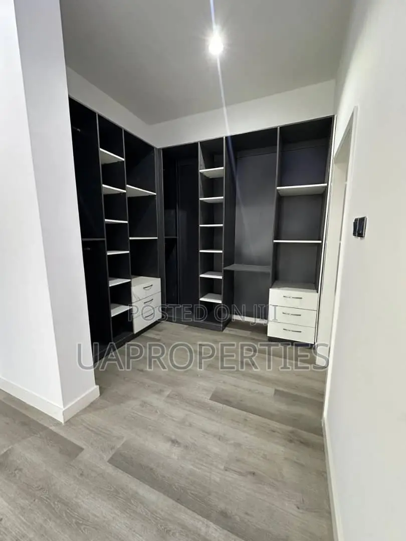 Furnished 4bdrm Duplex in Donald'S Court, Awoyaya for sale
