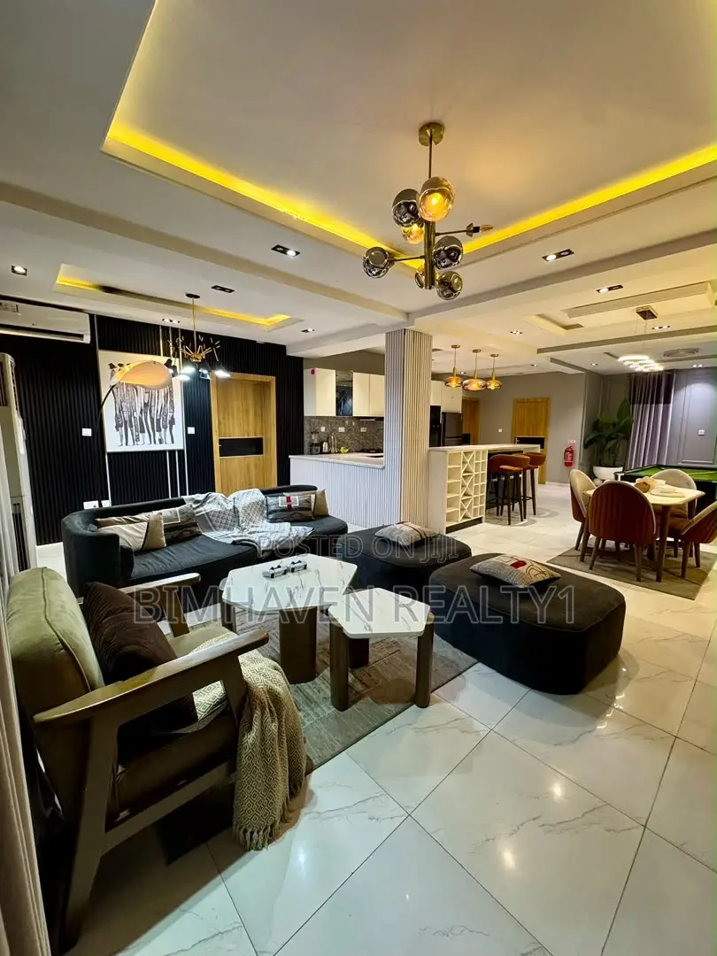 Executive 2 Bedroom Apartment in Lekki Phase 1