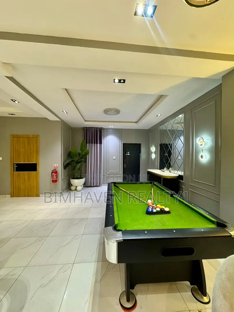 Executive 2 Bedroom Apartment in Lekki Phase 1