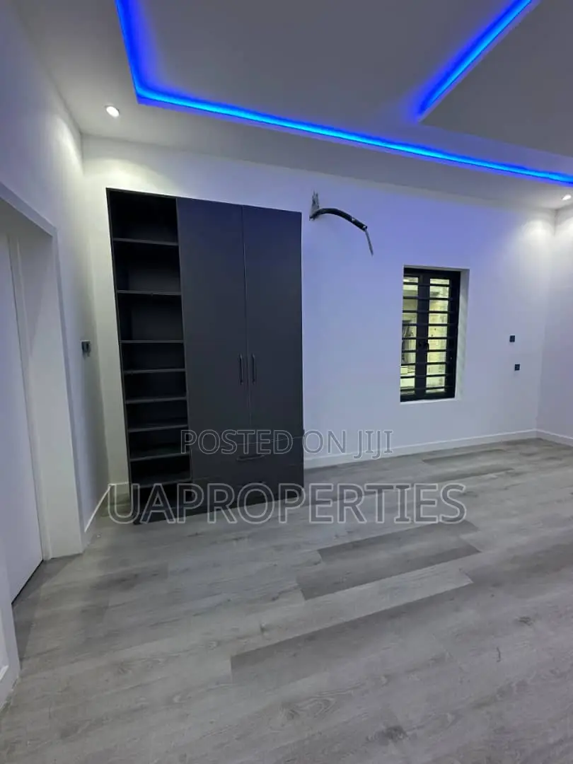 Furnished 4bdrm Duplex in Donald'S Court, Awoyaya for sale