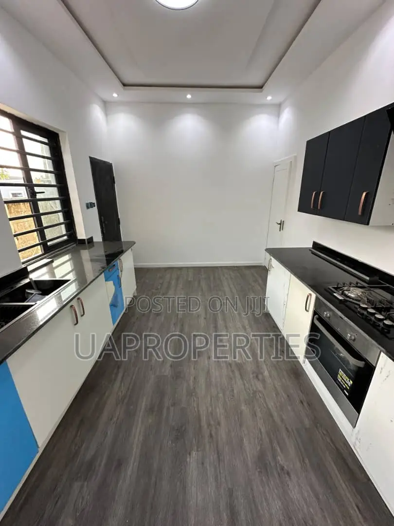 Furnished 4bdrm Duplex in Donald'S Court, Awoyaya for sale