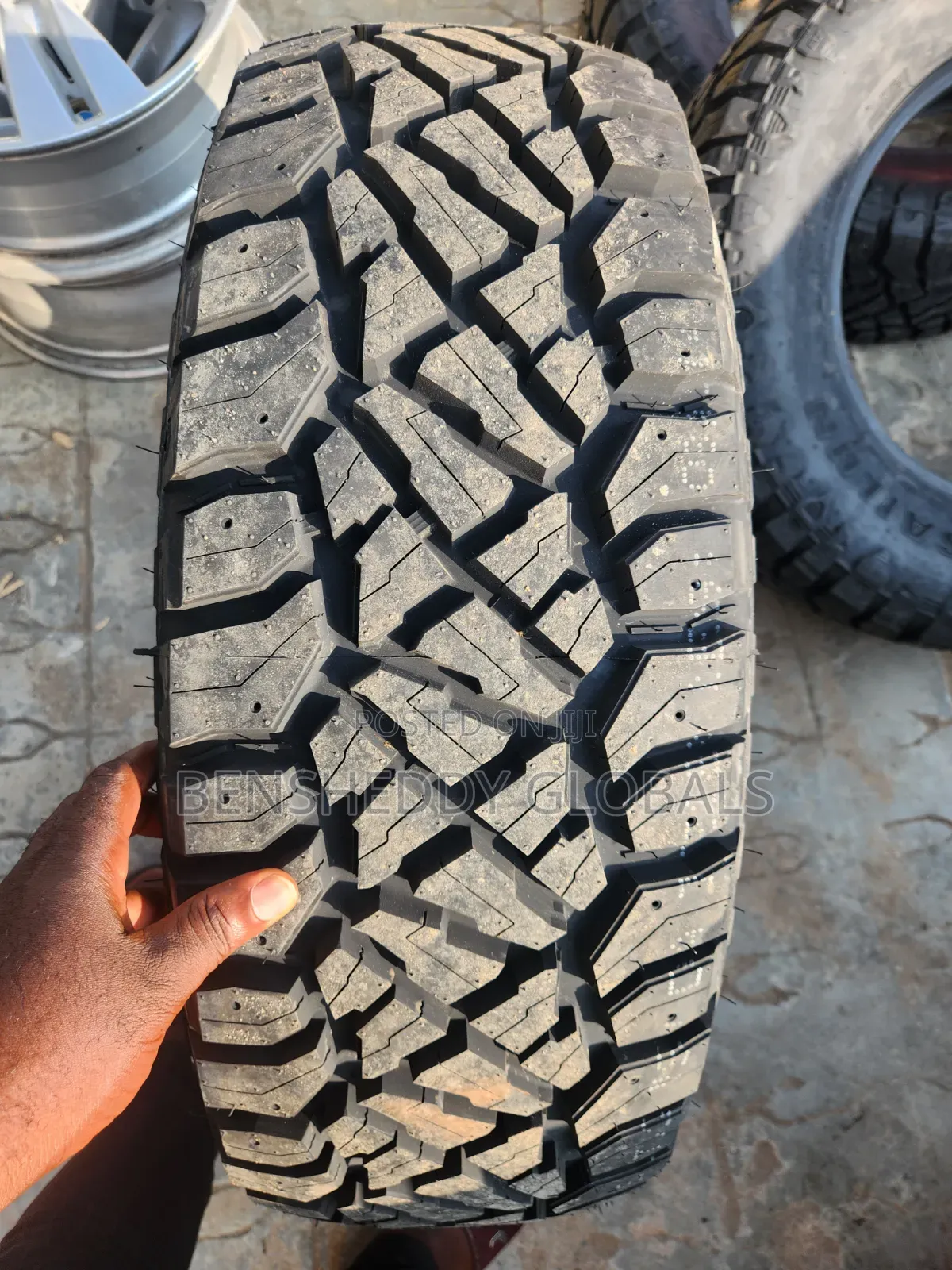 275/70r18 Offroad Original