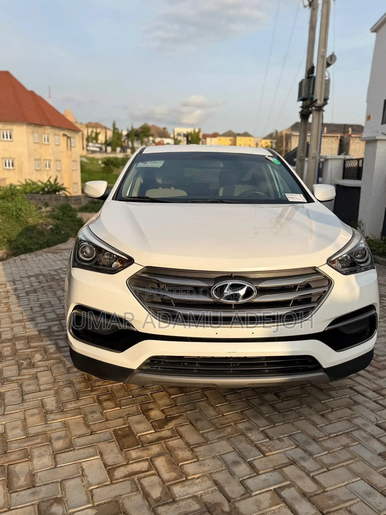 Hyundai Santa Fe 2017 White