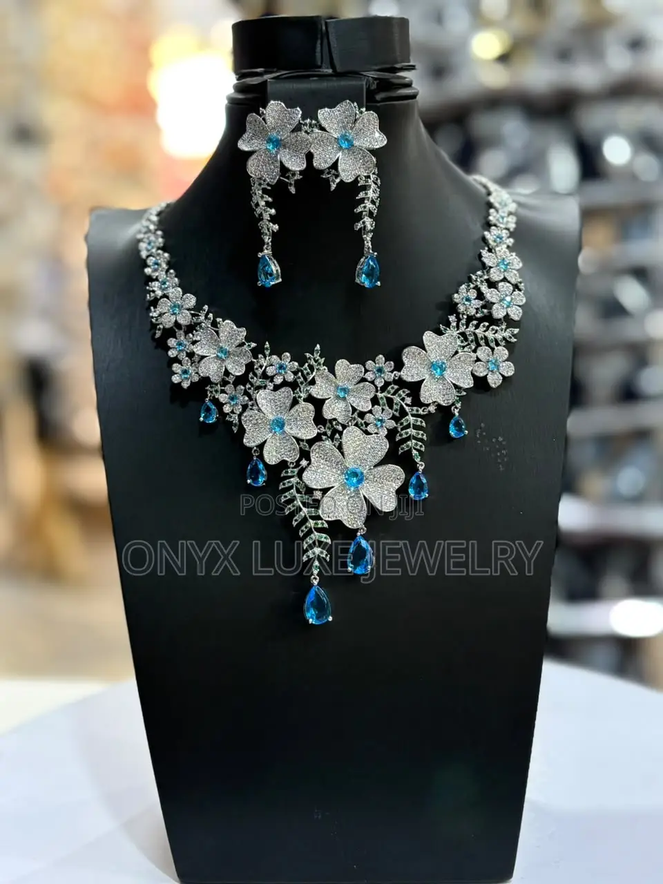 Luxury Silver Tone Blue Crystal Floral Bridal Necklace Set
