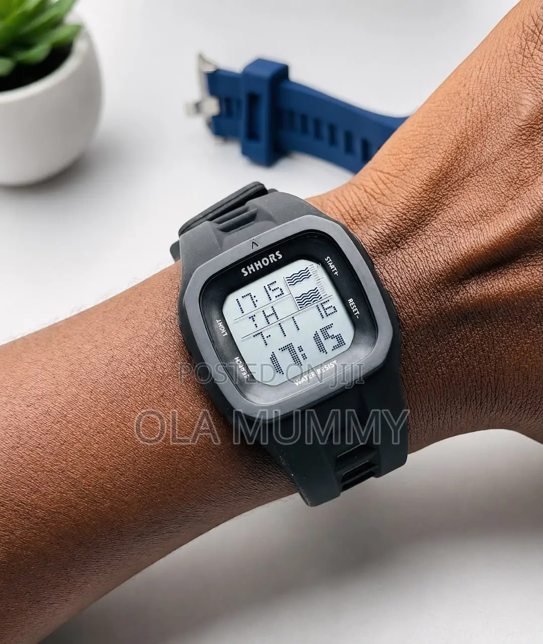 Shorrs Sport Waterproof Wristwatch