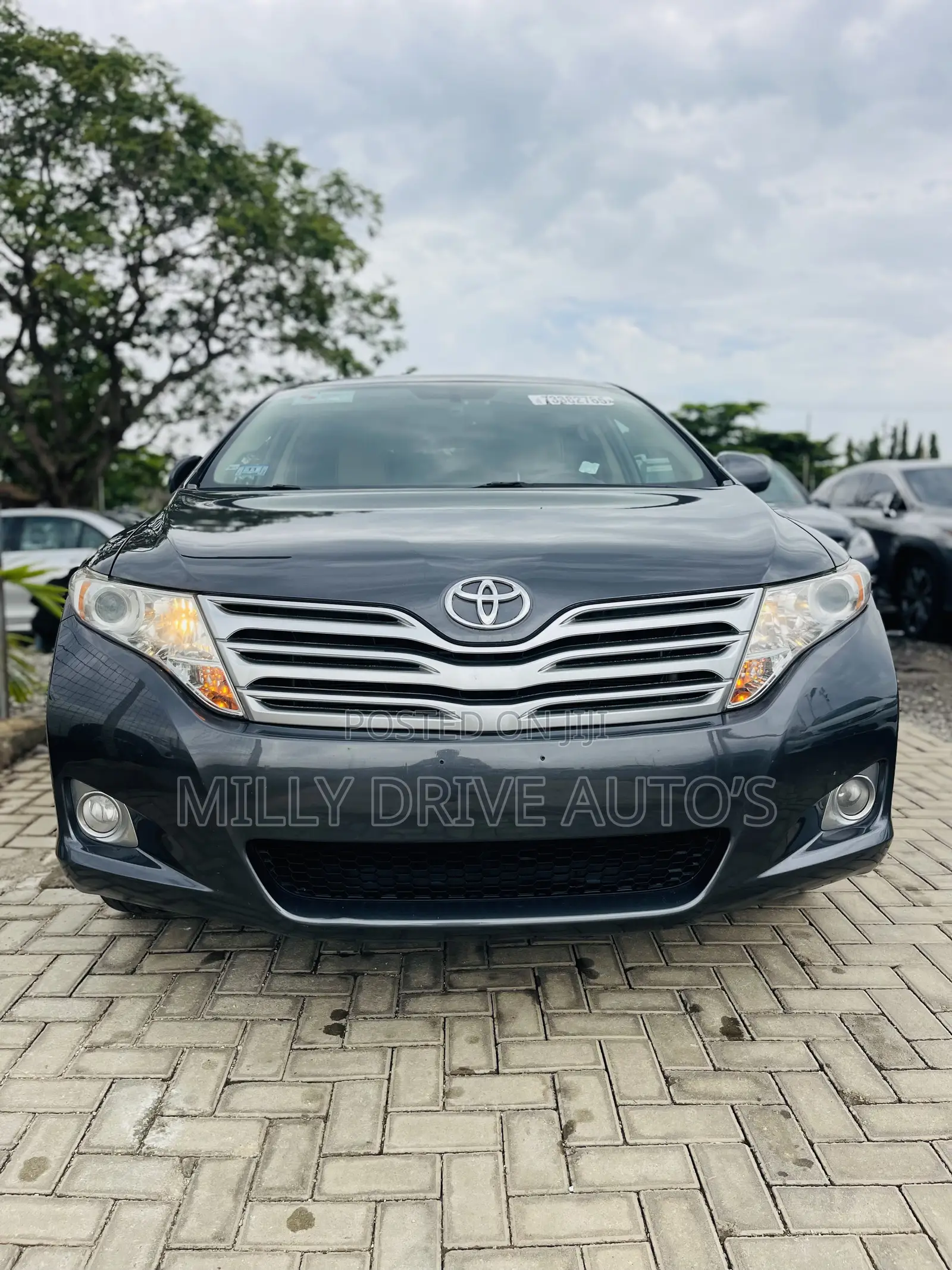 Toyota Venza V6 2011 Gray