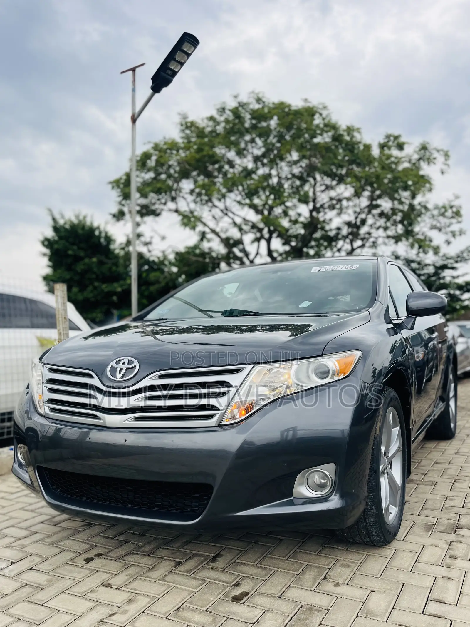 Toyota Venza V6 2011 Gray