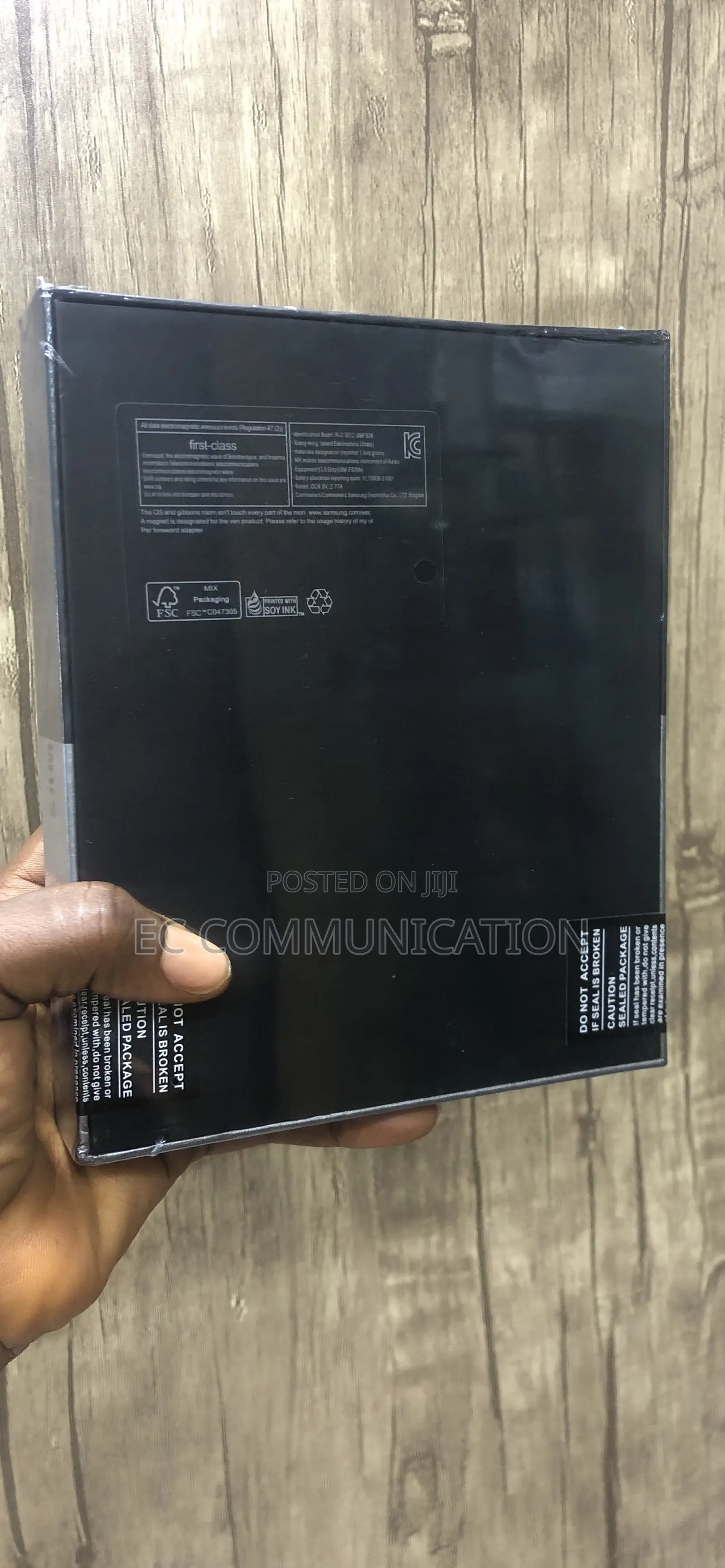 New Samsung Galaxy Fold 512 GB Silver