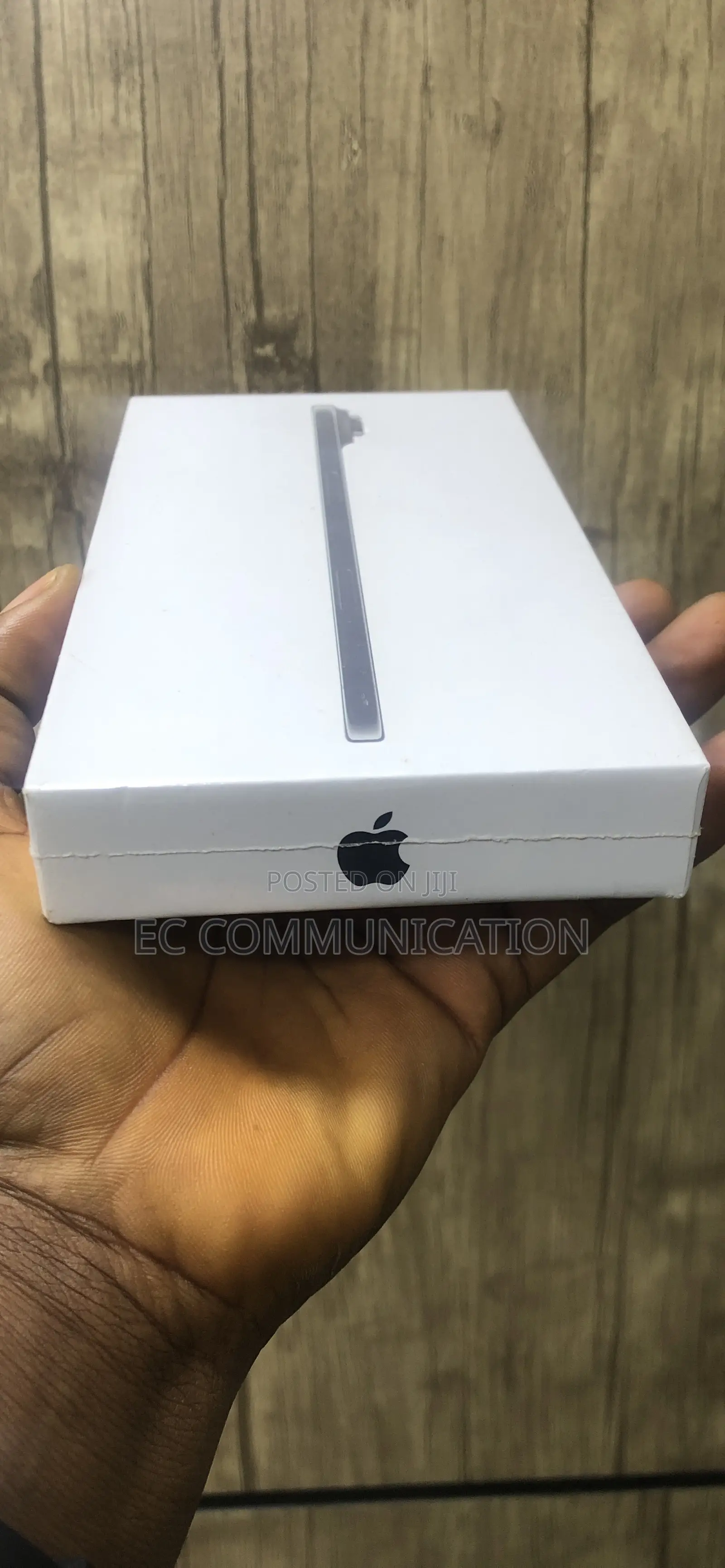 New Apple iPhone 17 256 GB Black