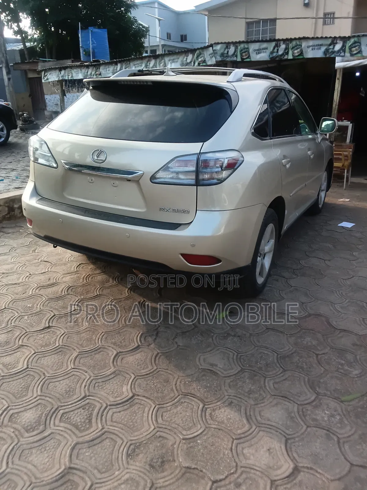 Lexus RX 2012 Gold
