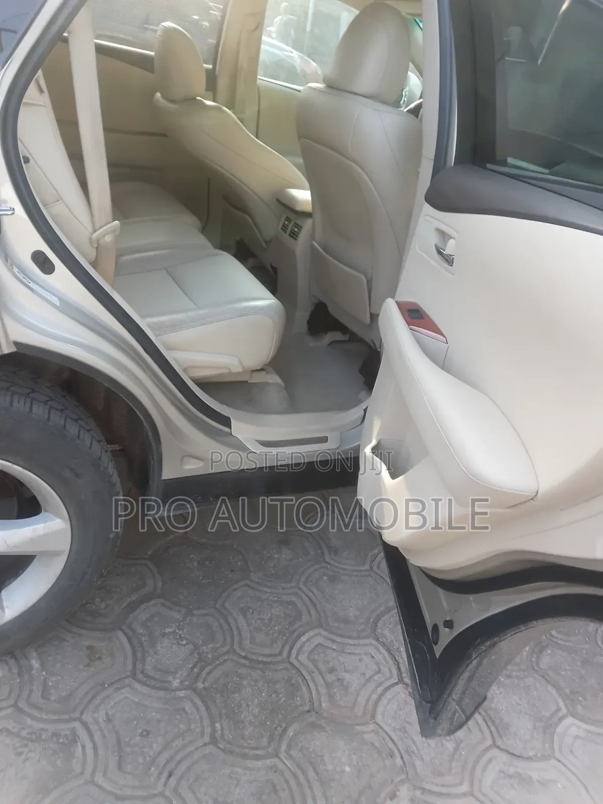 Lexus RX 2012 Gold