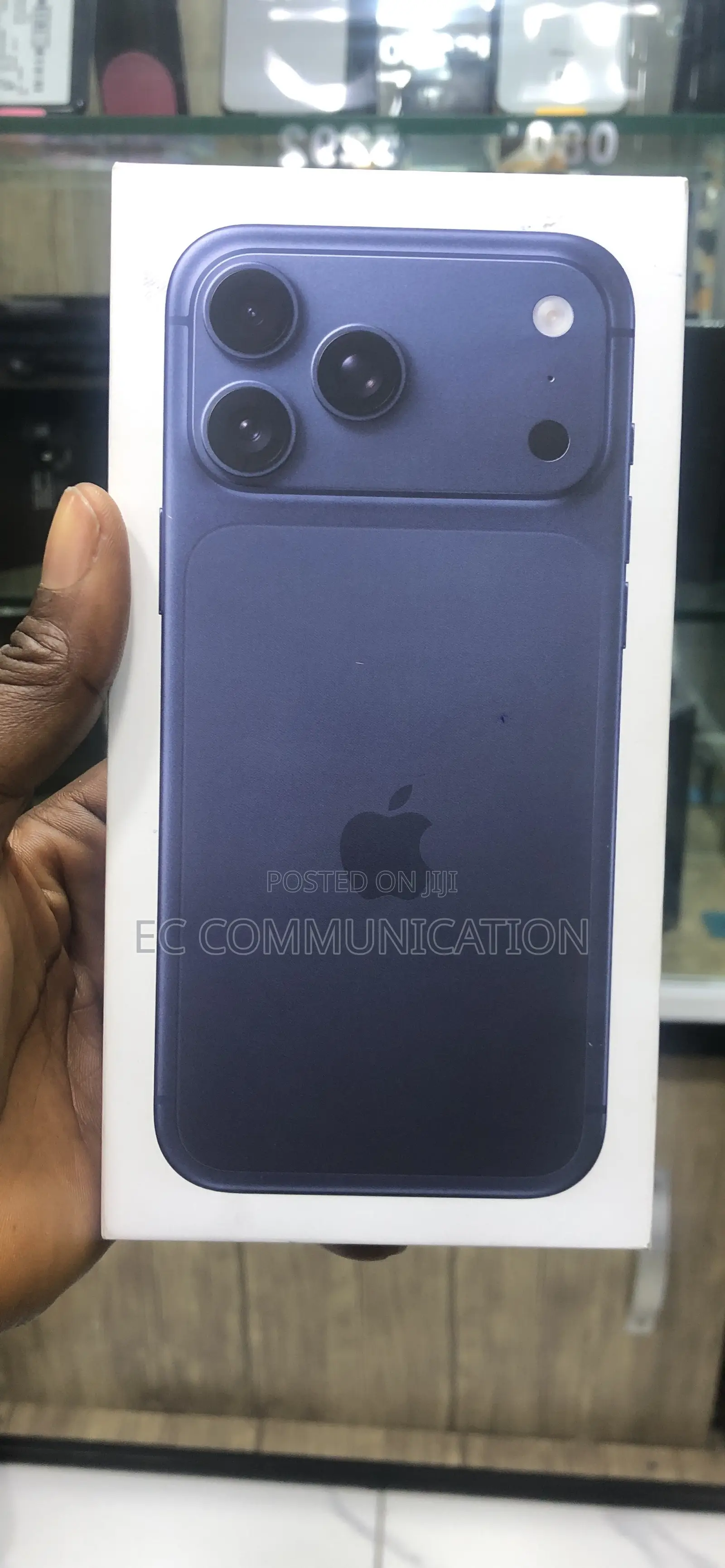 New Apple iPhone 17 Pro Max 256 GB Blue