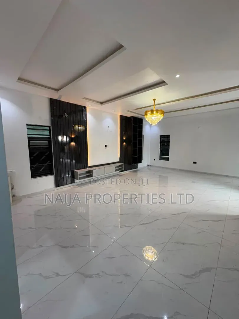 4bdrm Duplex in Orchid, Ikota for rent