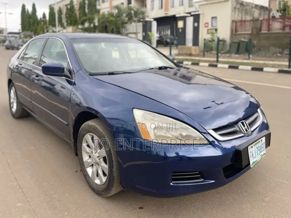 Honda Accord 2005 Blue