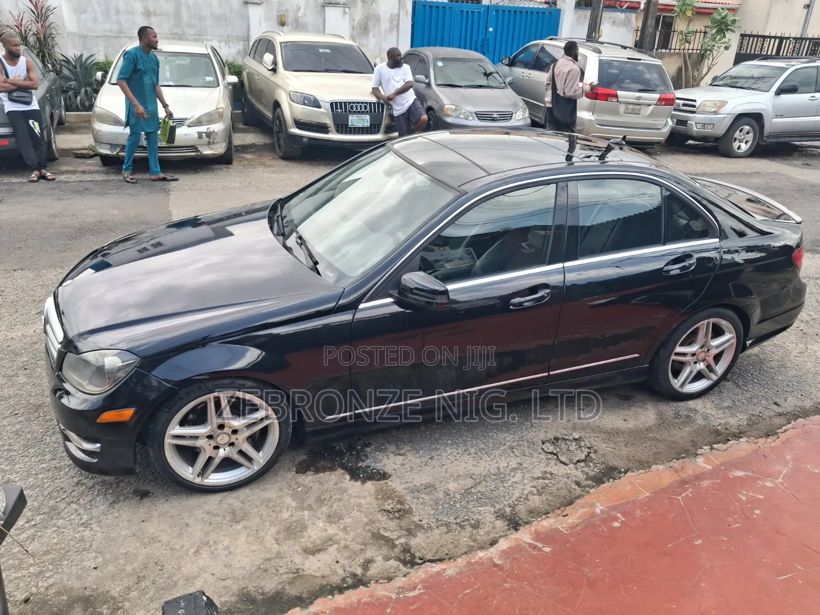 Mercedes-Benz C300 2013 Black