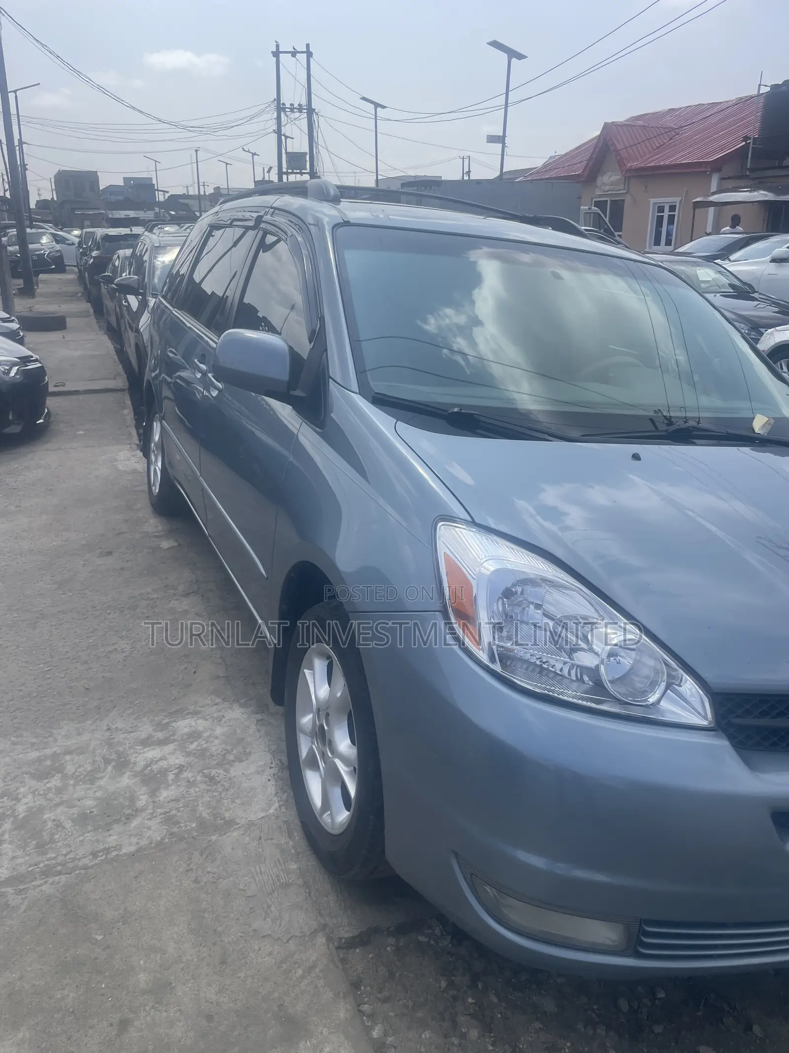 Toyota Sienna XLE 2005 Blue