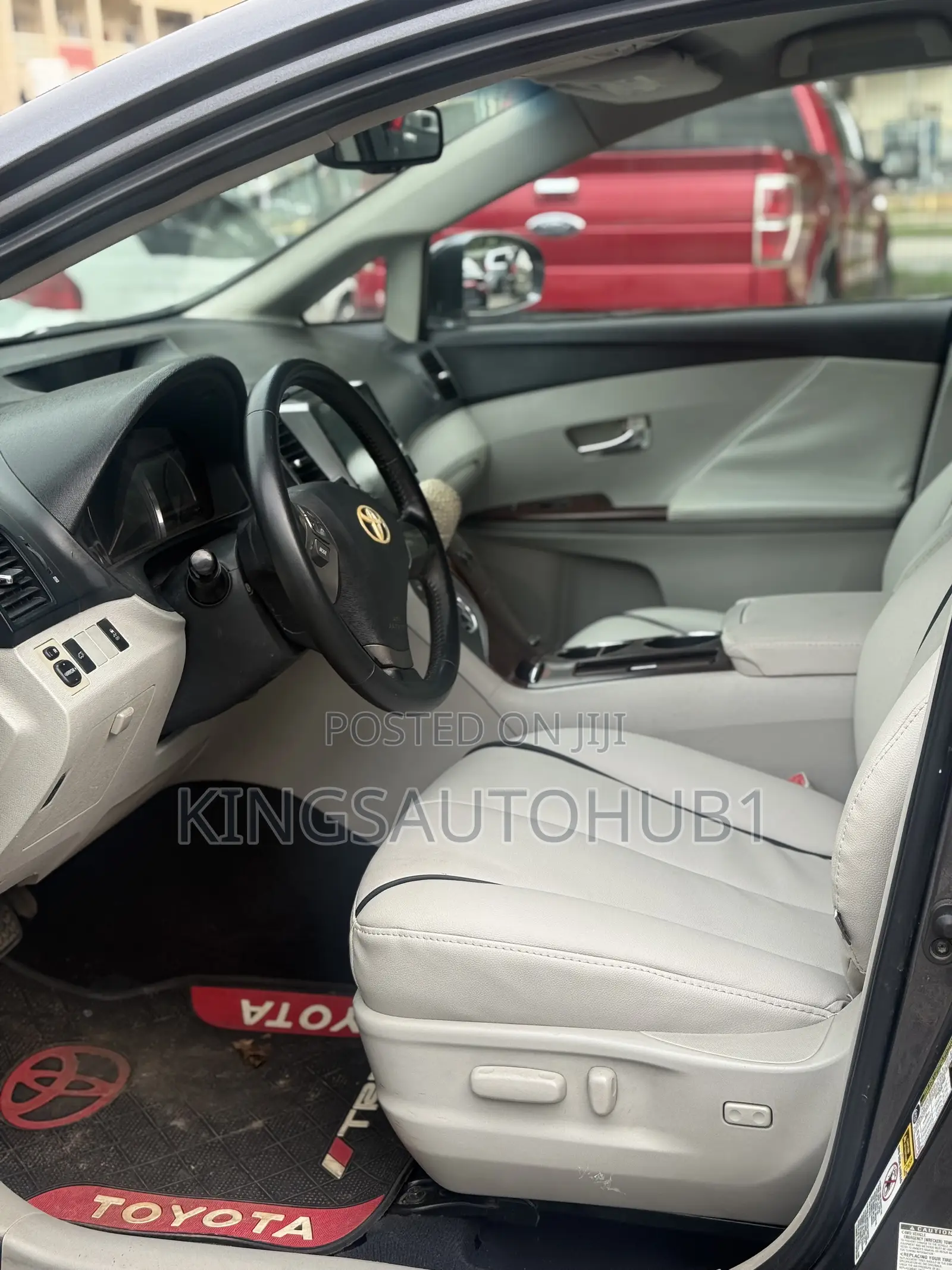 Toyota Venza 2010 Gray