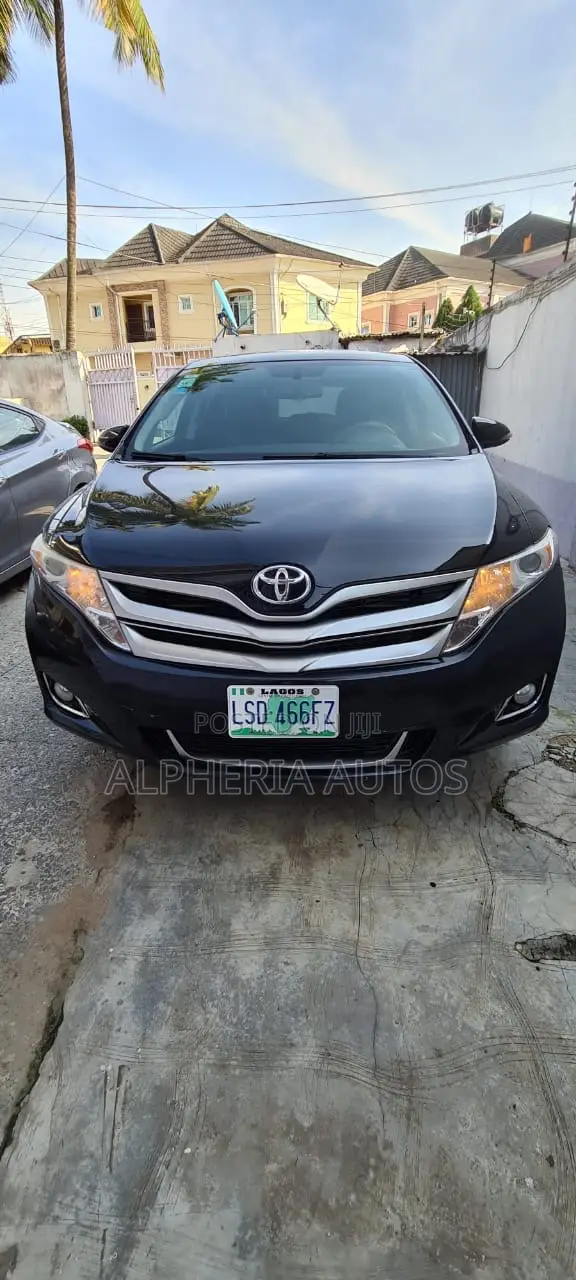 Toyota Venza XLE 2014 Black