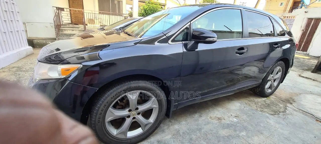 Toyota Venza XLE 2014 Black