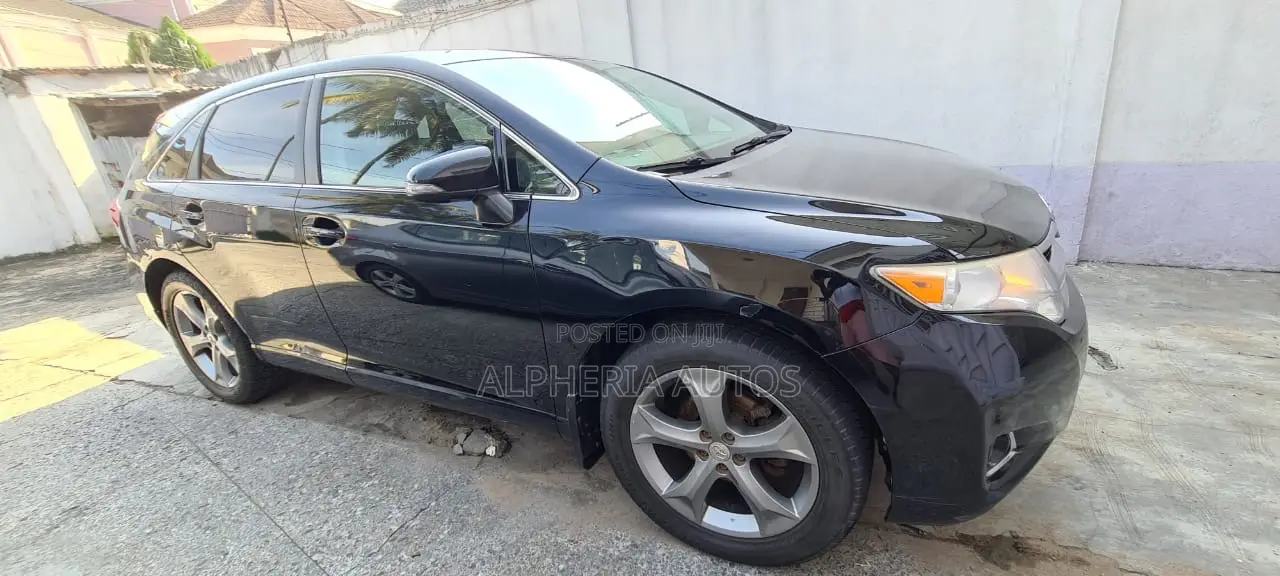 Toyota Venza XLE 2014 Black