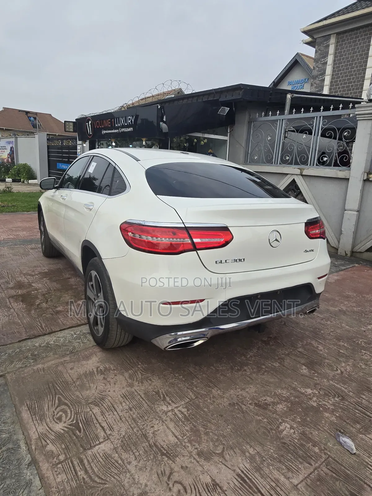 Mercedes-Benz GLC-Class 2017 White