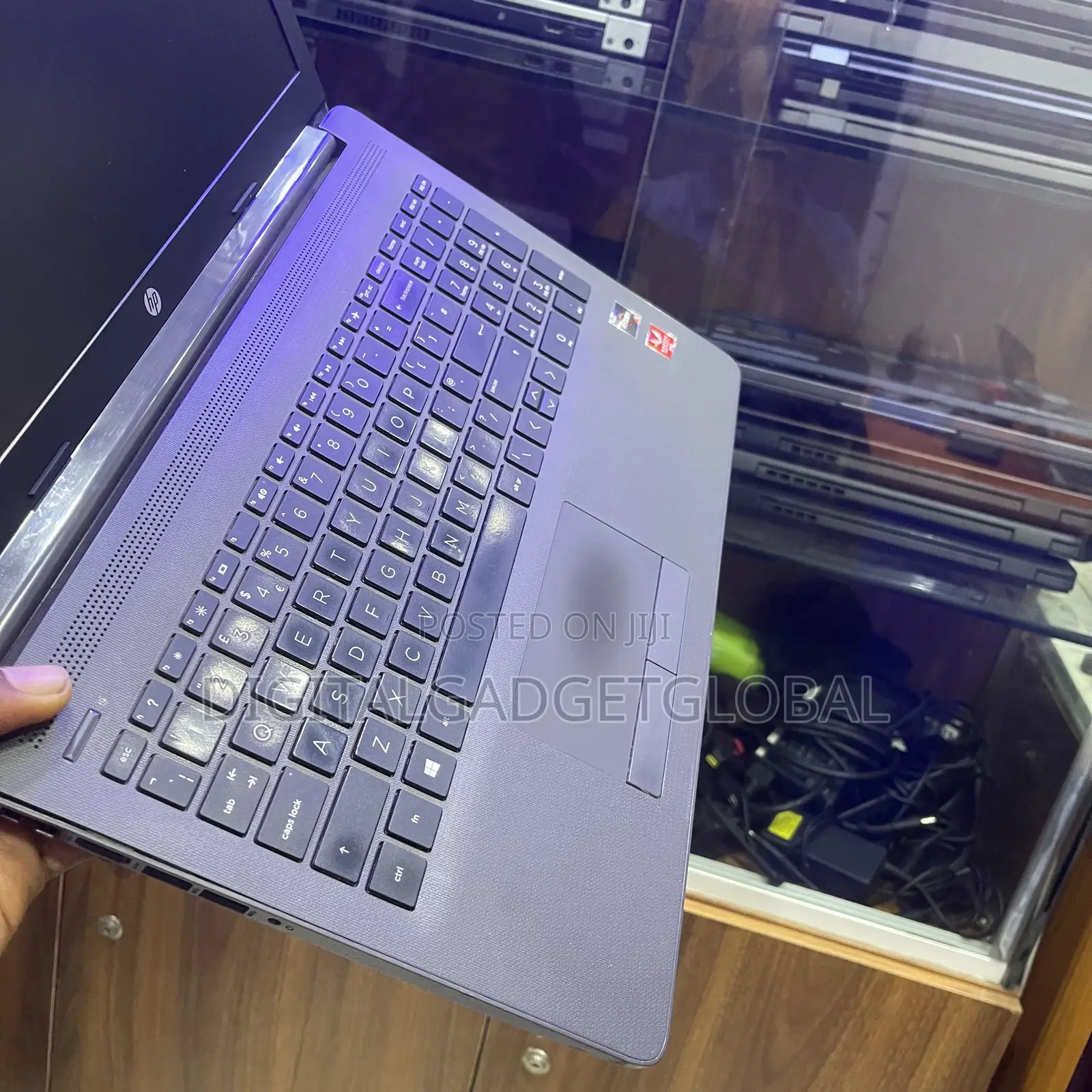 Laptop HP 255 G8 8GB AMD Ryzen 5 SSD 256GB